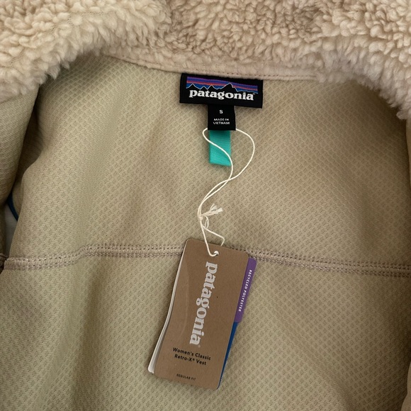 NWT Patagonia Women's Classic Retro-X Vest - Picture 5 of 6